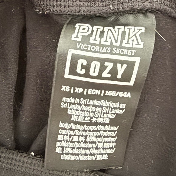 Victoria's Secret Cropped Black Leggings - Picture 3 of 3